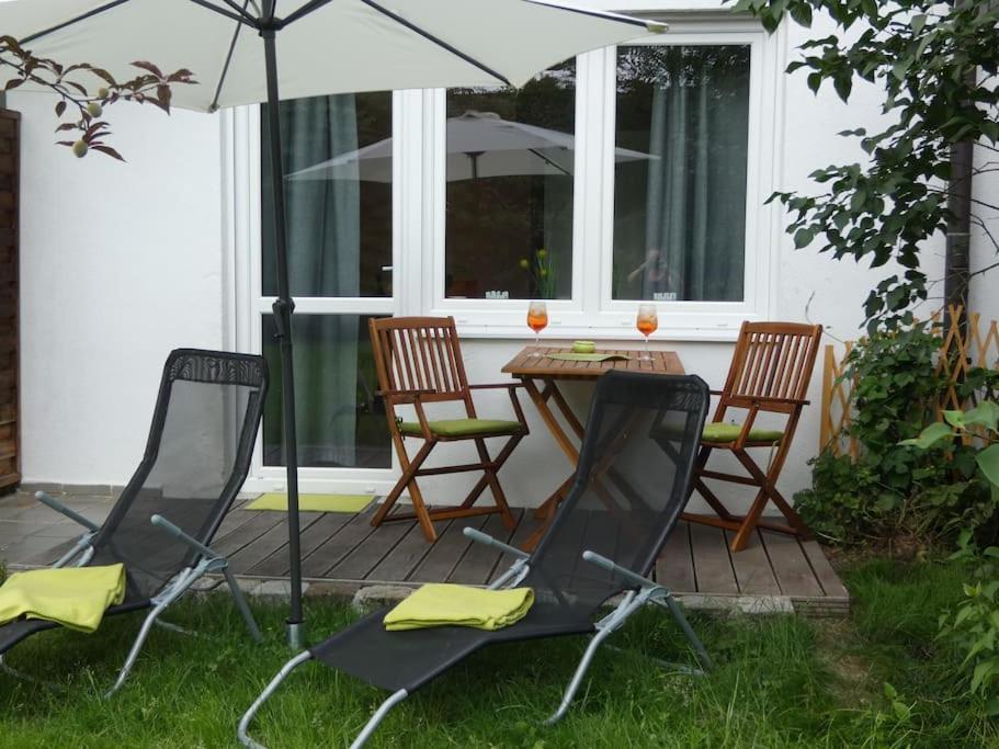 Ruhiges Garten-Studio Chiara Gstadt Laeufers Chiemsee Holiday Home Gstadt am Chiemsee Esterno foto